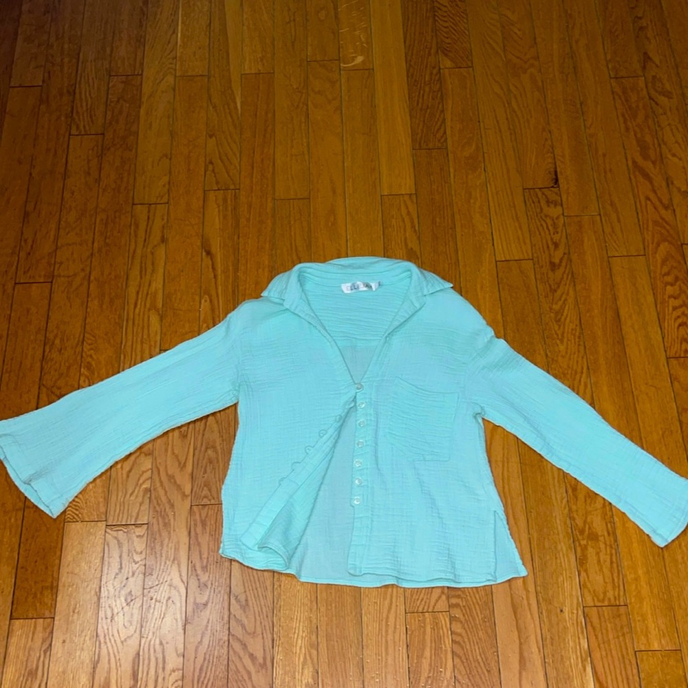 Mint Colored Ellejay Cropped Button Up Flare Slee… - image 1